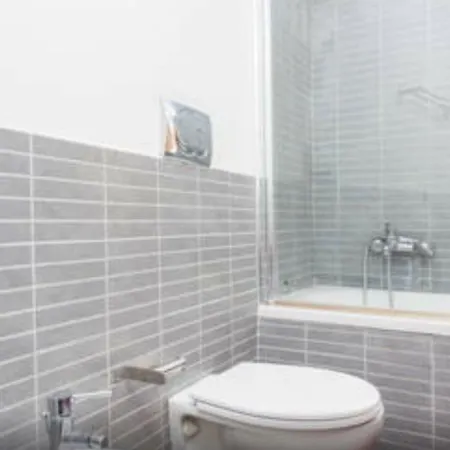 Panoramic 4 Bedroom Flat Apartment *